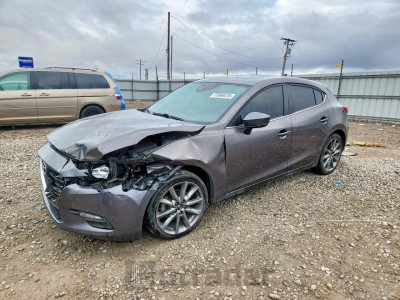 Mazda 3 2018 3MZBN1L39JM215331