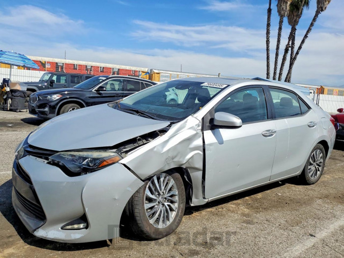 Toyota  2019 VIN 2T1BURHE3KC137816
