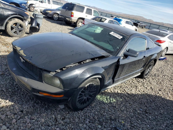 Ford Mustang 2008 VIN 1ZVHT80N385163421