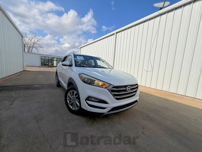 Hyundai Tucson 2016 KM8J33A21GU037456