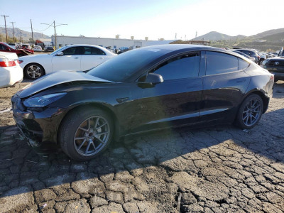 Tesla Model 3 2021 5YJ3E1EA3MF045396