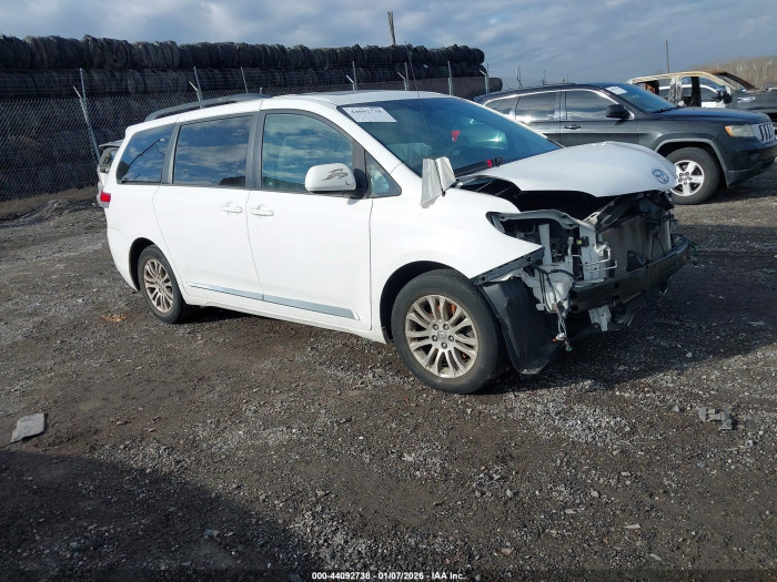Toyota Sienna 2013 VIN 5TDYK3DC2DS290022