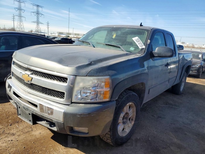 Chevrolet Silverado 2011 VIN 1GCRKSE31BZ100509