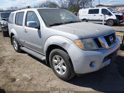 Nissan Pathfinder 2011 VIN 5N1AR1NB6BC611058