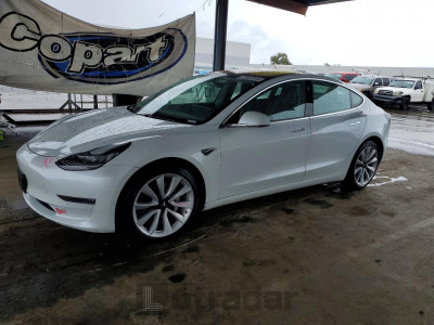Tesla Model 3 2018 5YJ3E1EA9JF060500
