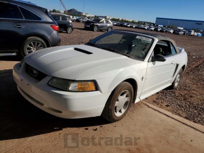 Ford Mustang 2000 1FAFP4442YF235718