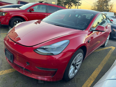 Tesla Model 3 2022 5YJ3E1EA5NF369807