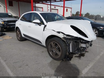 Porsche Macan 2015 WP1AB2A52FLB70127