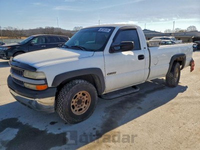 Chevrolet Silverado 2000 1GBGC24U3YE294043