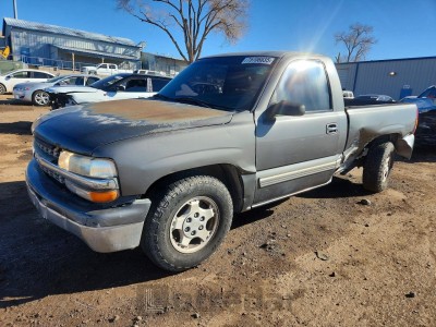 Chevrolet Silverado 2001 1GCEC14W31Z302199