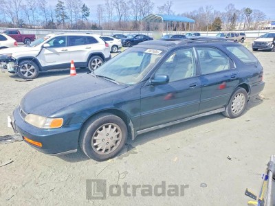 Honda Accord 1997 1HGCE1898VA003576