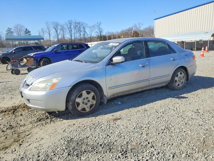 Honda Accord 2003 VIN 1HGCM56373A044870