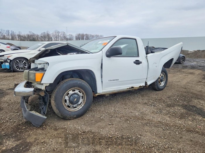 Chevrolet Colorado 2004 VIN 1GCCS146748141859