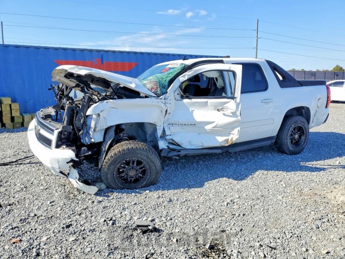 Chevrolet Avalanche 2010 VIN 3GNNCEE04AG111805
