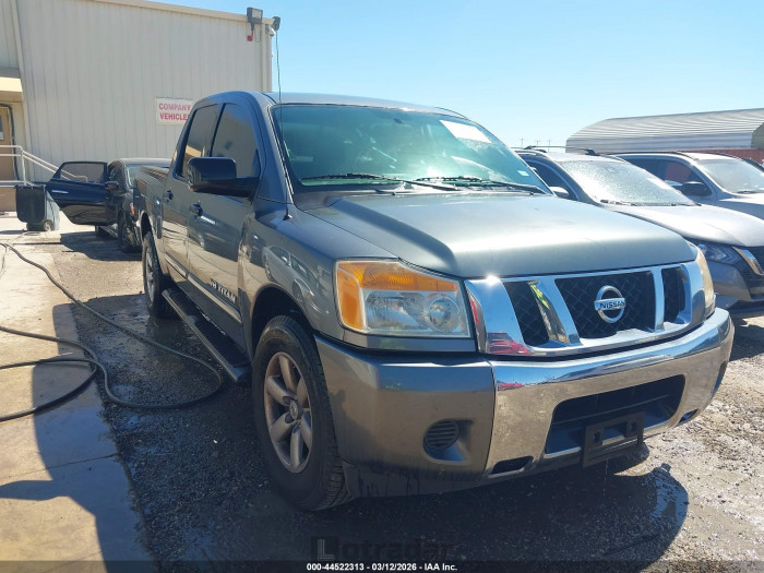 Nissan TITAN 2013 VIN 1N6BA0EK8DN305722