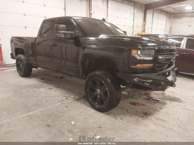 Chevrolet Silverado 2018 1GCVKREC8JZ216876