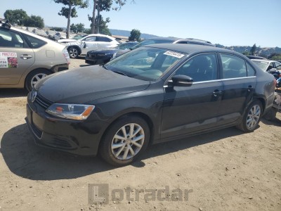 VOLKSWAGEN JETTA 2014 3VWD17AJ5EM445415