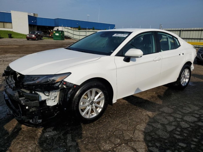 TOYOTA CAMRY 2025 VIN 4T1DAACKXSU123202