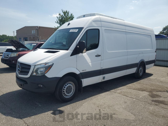 MERCEDES-BENZ SPRINTER 2015 VIN WD3PE8CC1FP115642