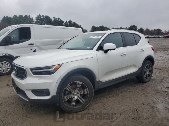 VOLVO XC40 2022 VIN YV4162UL3N2716788