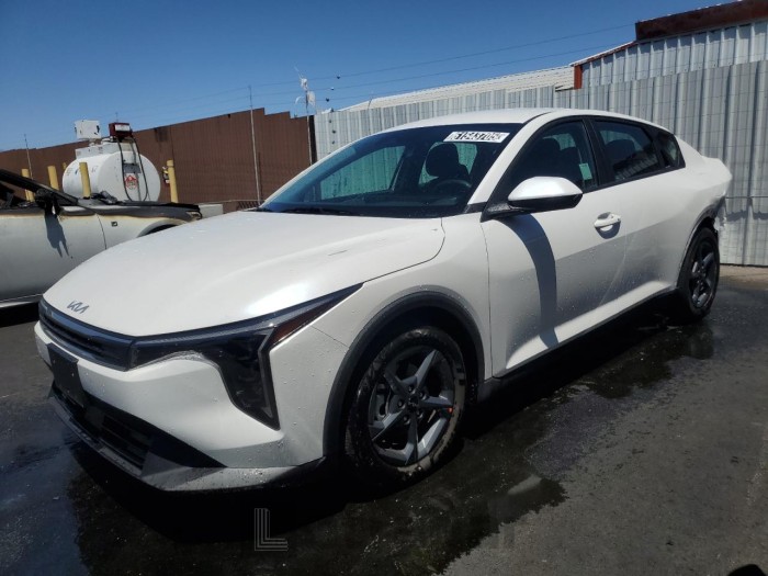 KIA K4 LX 2025 VIN 3KPFT4DE1SE086217