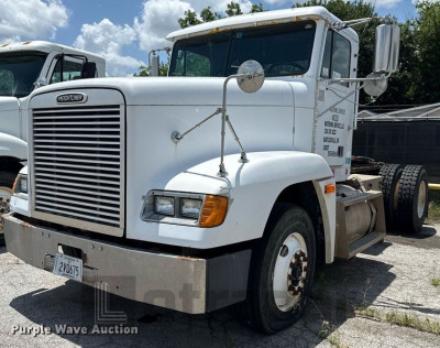 FREIGHTLINER FLD120 1997 1FUWDZYB7VL660401
