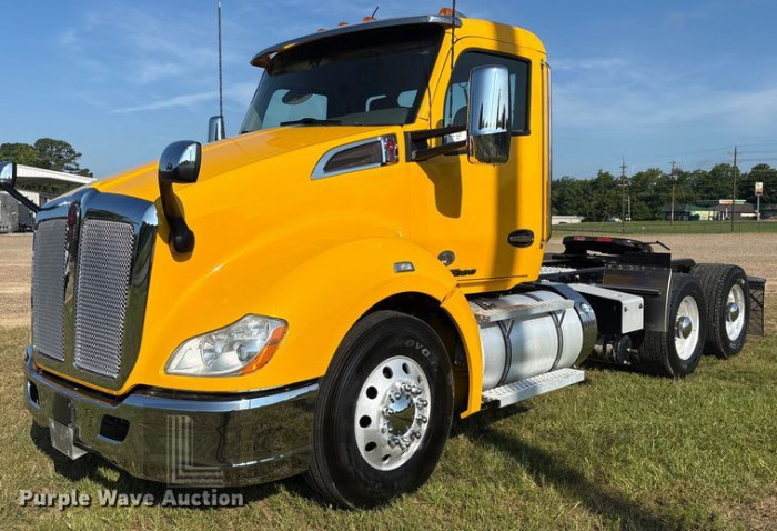 KENWORTH T680 2019 VIN 1XKYDP9X9KJ258101