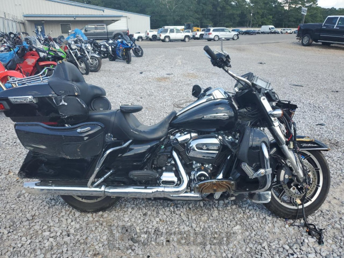 HARLEY-DAVIDSON FL 2018 VIN 1HD1FCC17JB662848