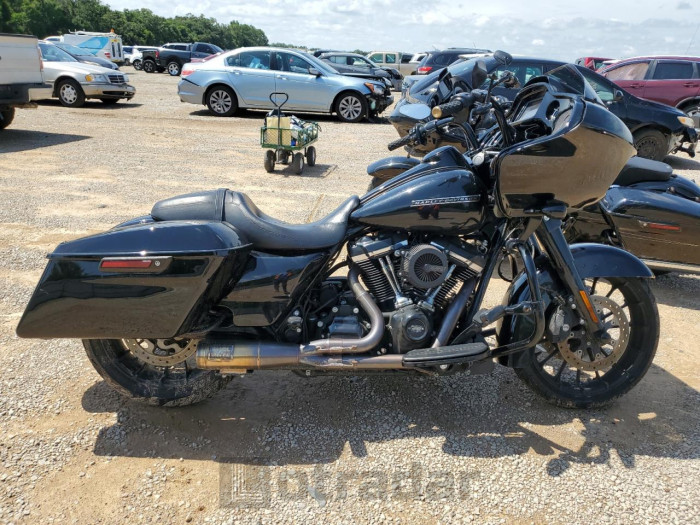 HARLEY-DAVIDSON FL 2018 VIN 1HD1KTC32JB677030