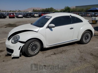 VOLKSWAGEN BEETLE 2016 3VWJ17AT1GM633601