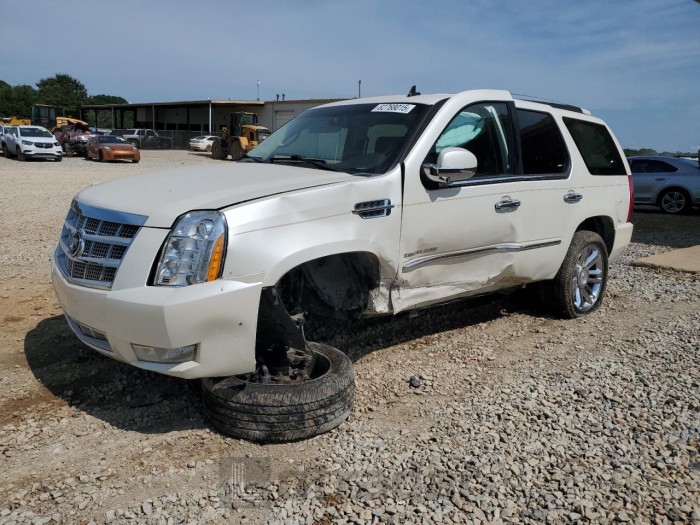 CADILLAC ESCALADE 2011 VIN 1GYS4DEF7BR118685