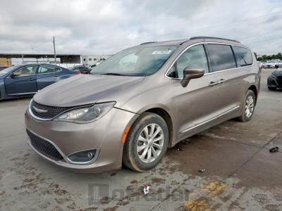 CHRYSLER PACIFICA 2017 2C4RC1BGXHR695250