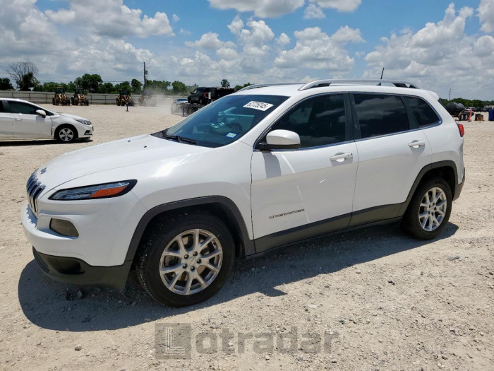 JEEP GRAND CHER 2018 VIN 1C4PJLLB5JD590670