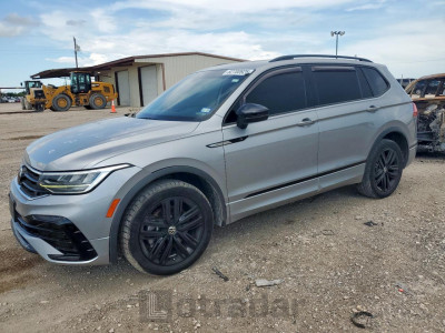 VOLKSWAGEN TIGUAN 2022 3VV8B7AX8NM059661