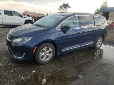 CHRYSLER PACIFICA 2017 2C4RC1EG6HR821387