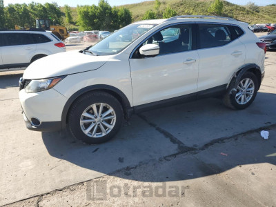 NISSAN ROGUE 2017 JN1BJ1CR4HW133863