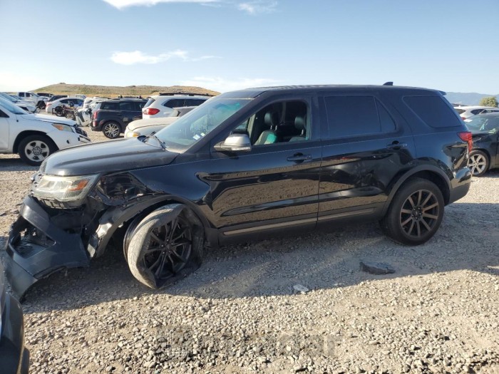 FORD EXPLORER 2017 VIN 1FM5K7D81HGA15775