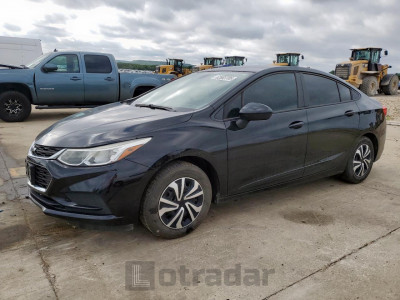 CHEVROLET CRUZE 2018 1G1BC5SM1J7125491