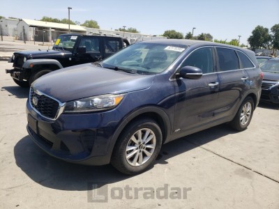 KIA SORENTO 2019 5XYPGDA53KG462903
