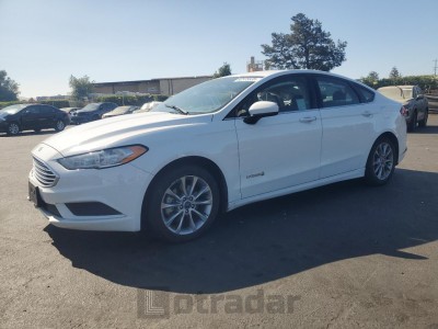 FORD FUSION 2017 3FA6P0LU7HR385949