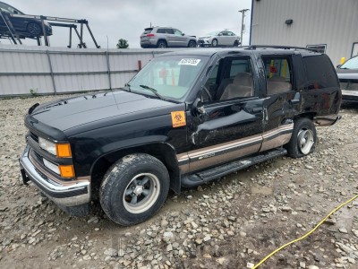 CHEVROLET TAHOE 1996 1GNEC13R5TJ329053