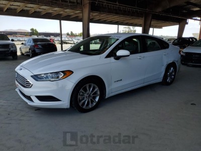 FORD FUSION 2017 3FA6P0LU8HR301489