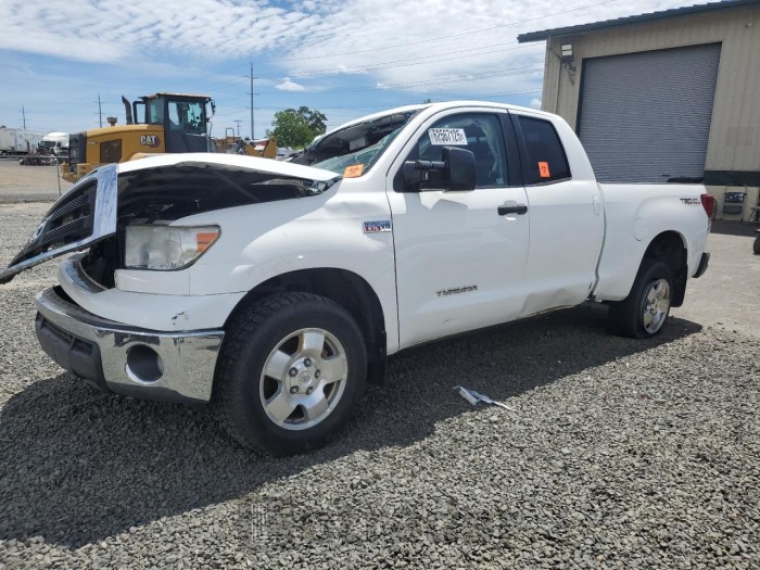 TOYOTA TUNDRA 2012 VIN 5TFUY5F18CX222840