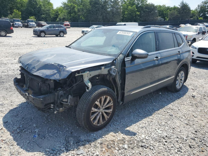 VOLKSWAGEN TIGUAN 2018 VIN 3VV2B7AX9JM095648