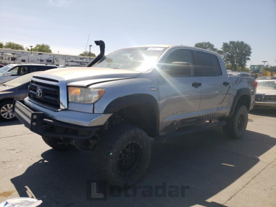 TOYOTA TUNDRA 2011 5TFDY5F1XBX207352