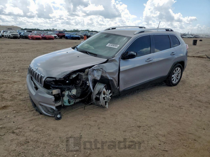 JEEP GRAND CHER 2019 VIN 1C4PJLCB2KD381145