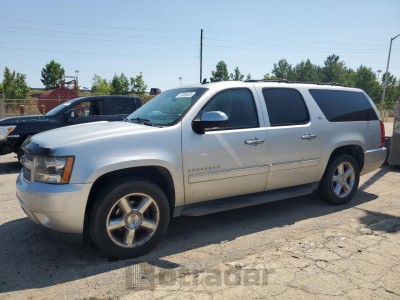 CHEVROLET SUBURBAN 2013 1GNSCKE0XDR165776