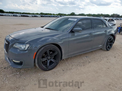 CHRYSLER 300 2018 2C3CCABG1JH232399