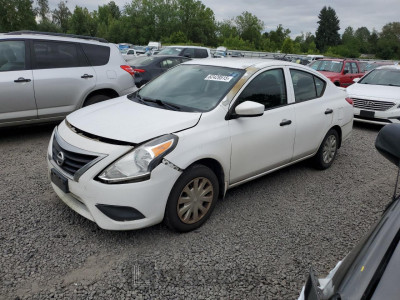 NISSAN VERSA 2017 3N1CN7AP8HL852634