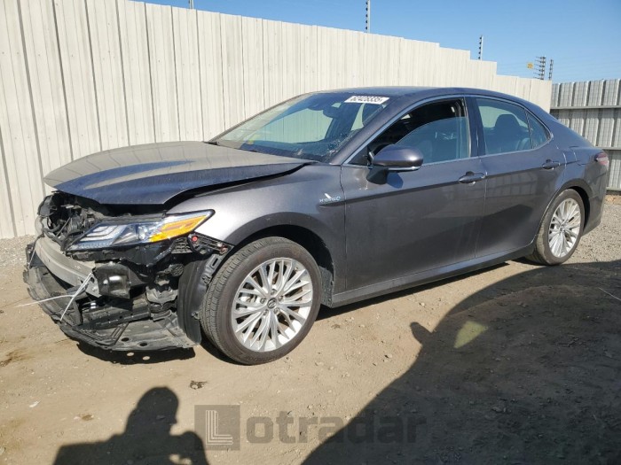 TOYOTA CAMRY 2018 VIN 4T1B21HK8JU504784